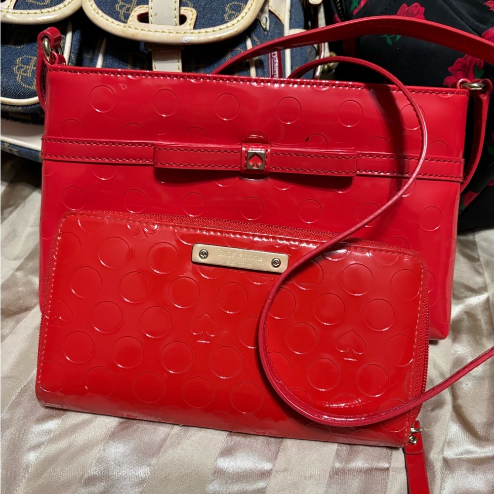Kate Spade crossbody w matching wallet